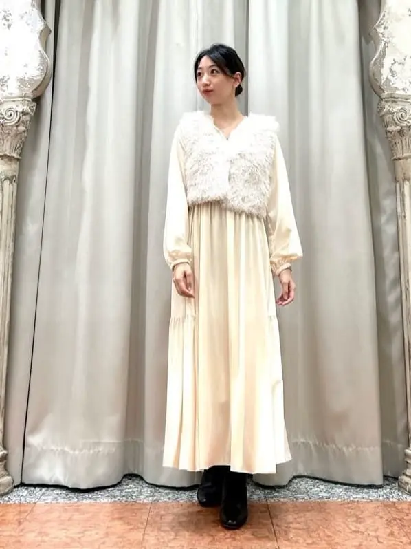 GRACE CONTINENTAL The Banquet eri コーディネート画像