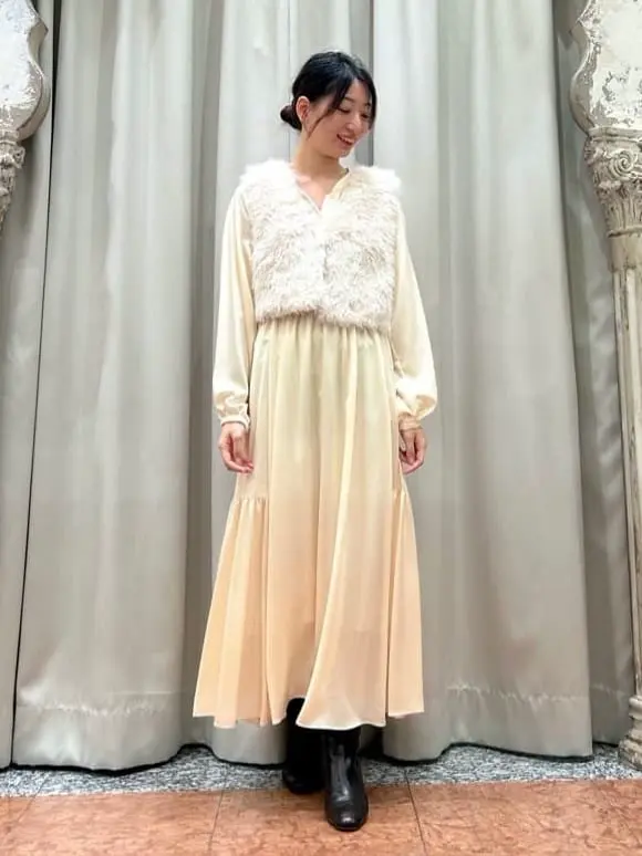 GRACE CONTINENTAL The Banquet eri コーディネート画像