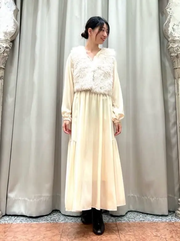 GRACE CONTINENTAL The Banquet eri コーディネート画像