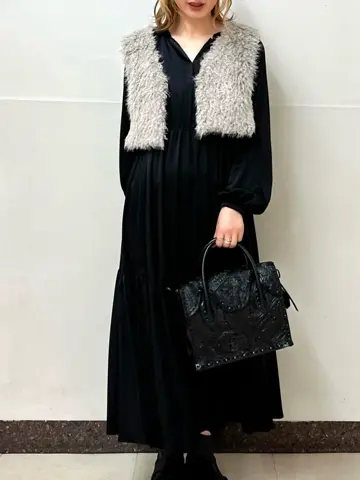 GRACE CONTINENTAL The Banquet Kogane. コーディネート画像