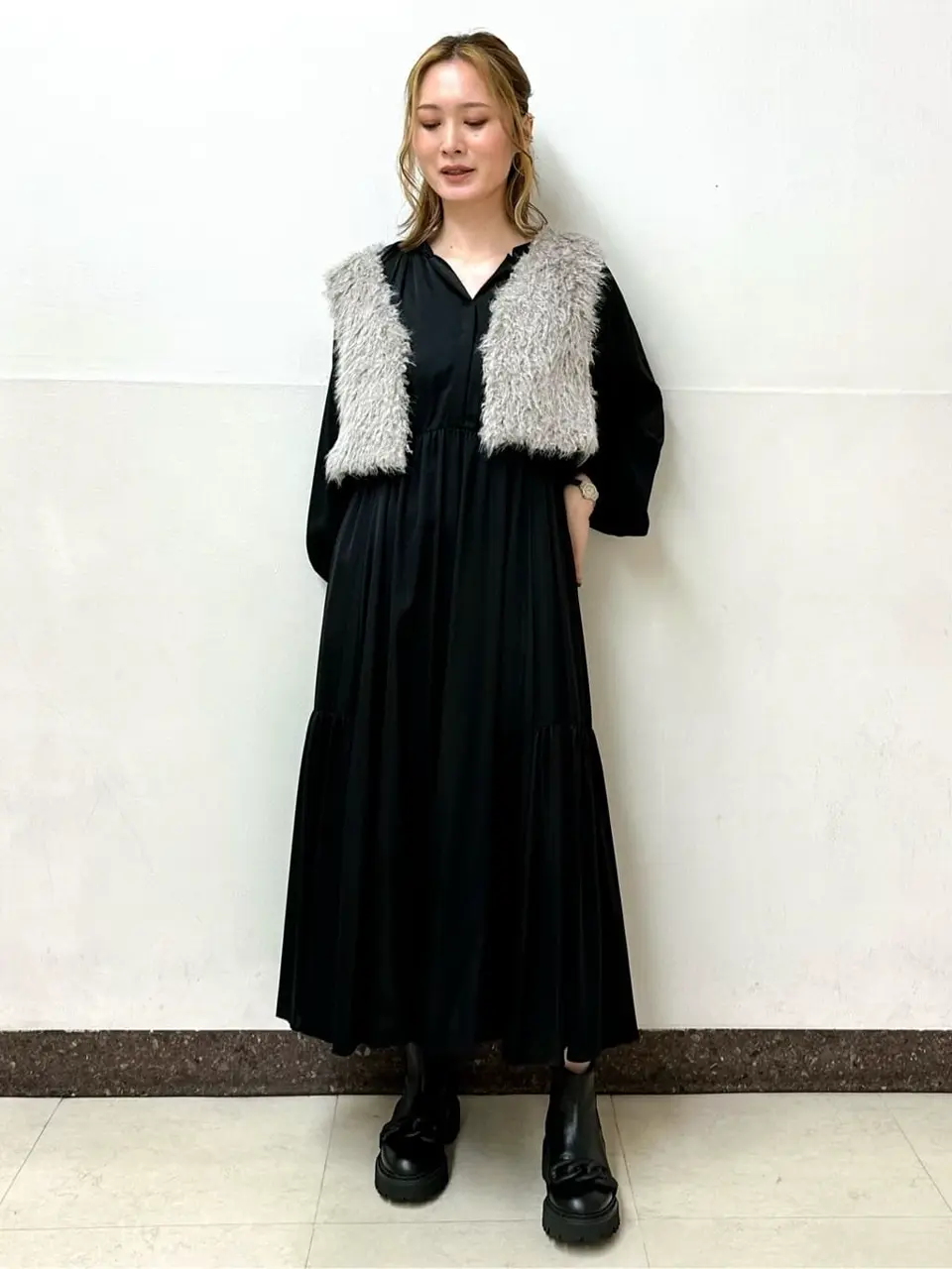 GRACE CONTINENTAL The Banquet Kogane. コーディネート画像