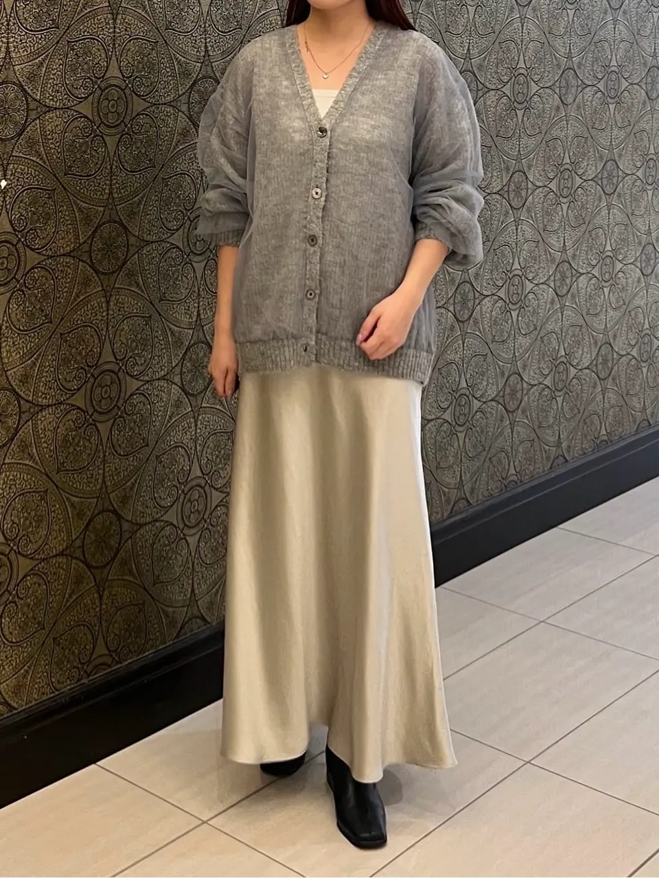 GRACE CONTINENTAL The Banquet 赤坂 梨来 コーディネート画像