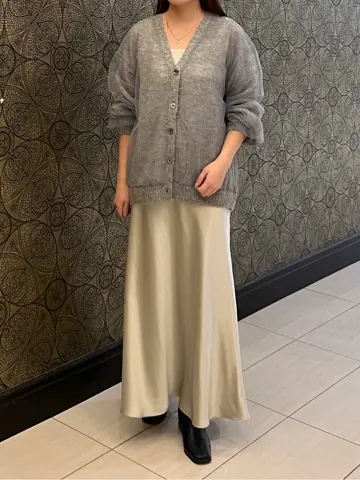 GRACE CONTINENTAL The Banquet 赤坂 梨来 コーディネート画像