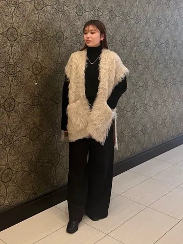 GRACE CONTINENTAL The Banquet 赤坂 梨来 コーディネート画像