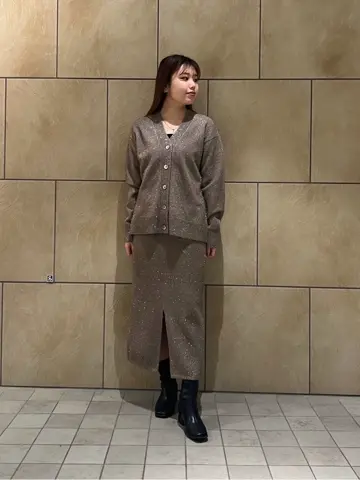 GRACE CONTINENTAL The Banquet 赤坂 梨来 コーディネート画像