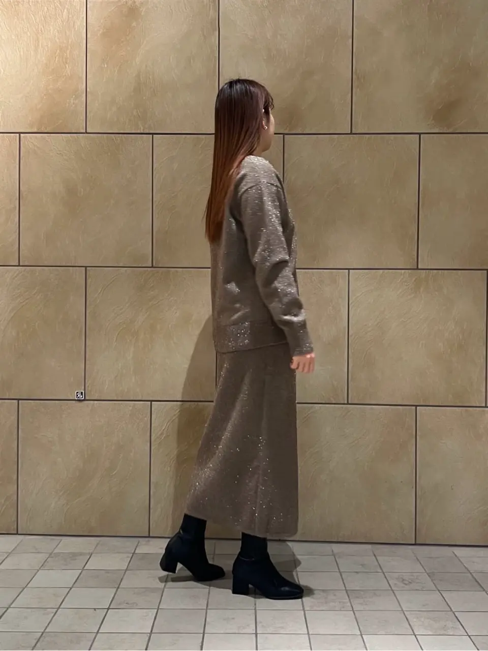 GRACE CONTINENTAL The Banquet 赤坂 梨来 コーディネート画像