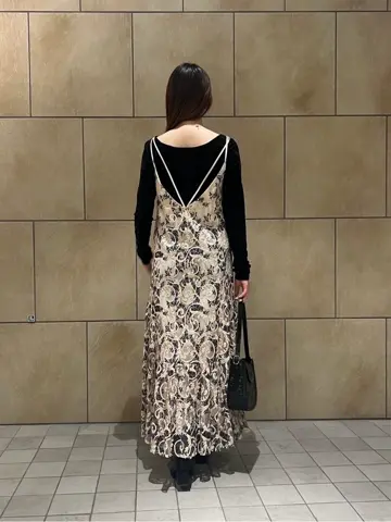 GRACE CONTINENTAL The Banquet 赤坂 梨来 コーディネート画像