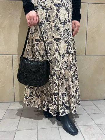 GRACE CONTINENTAL The Banquet 赤坂 梨来 コーディネート画像