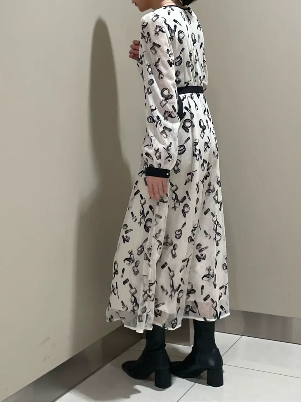 GRACE CONTINENTAL The Banquet Ezawa.M コーディネート画像