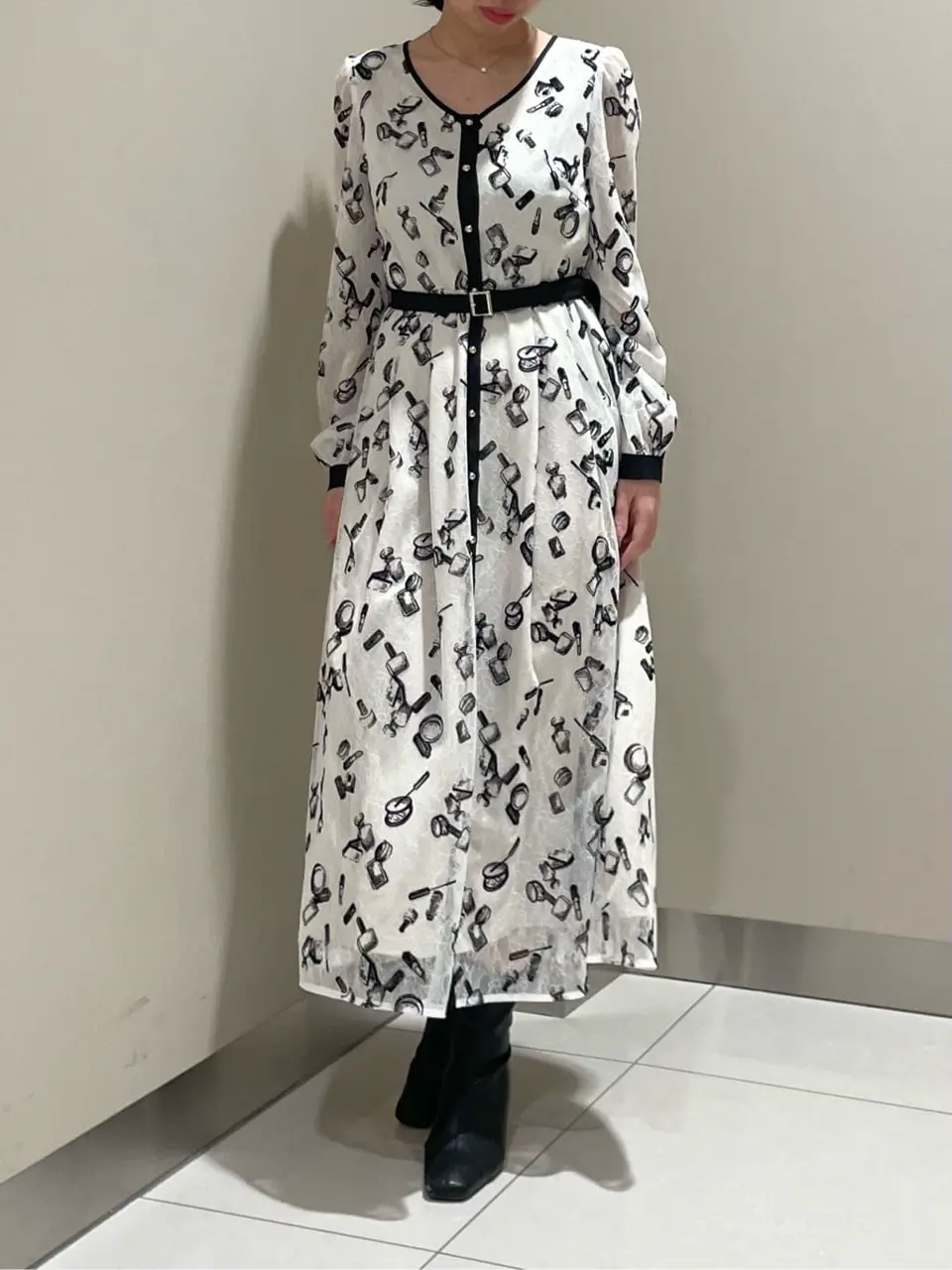 GRACE CONTINENTAL The Banquet Ezawa.M コーディネート画像