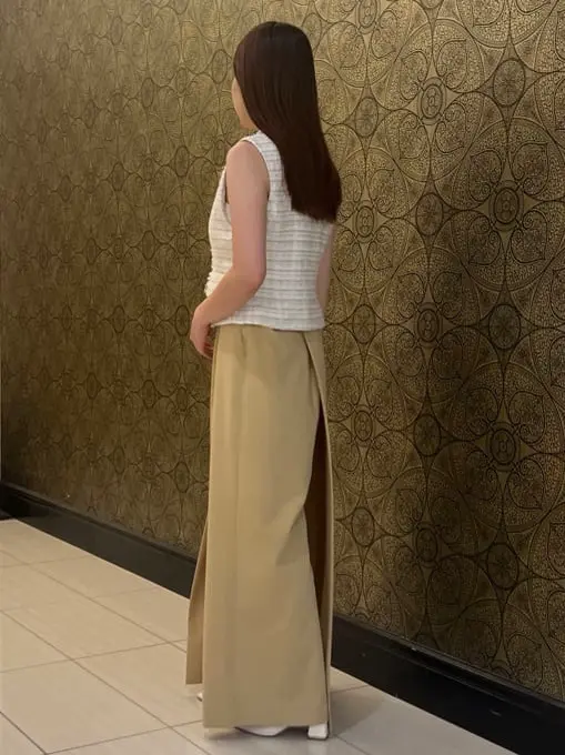 GRACE CONTINENTAL The Banquet 赤坂 梨来 コーディネート画像