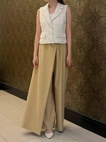 GRACE CONTINENTAL The Banquet 赤坂 梨来 コーディネート画像