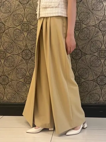 GRACE CONTINENTAL The Banquet 赤坂 梨来 コーディネート画像