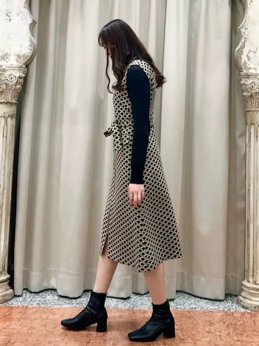 GRACE CONTINENTAL The Banquet 遠藤　みずき コーディネート画像