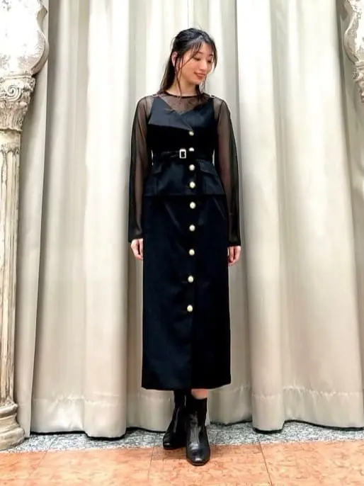 GRACE CONTINENTAL The Banquet eri コーディネート画像