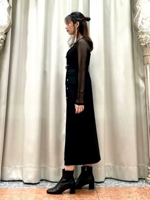 GRACE CONTINENTAL The Banquet eri コーディネート画像