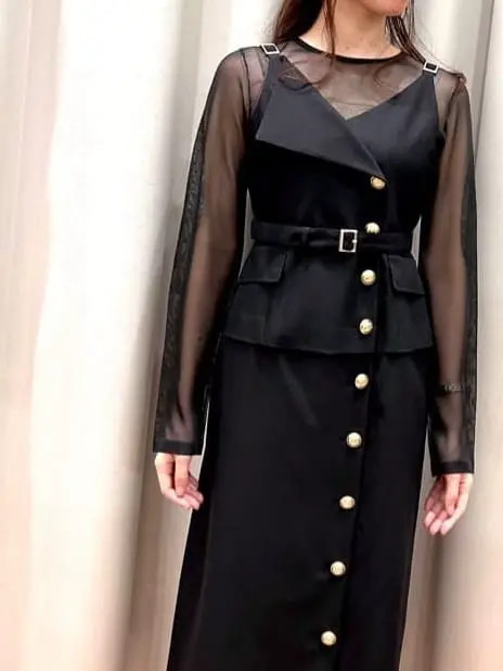 GRACE CONTINENTAL The Banquet eri コーディネート画像