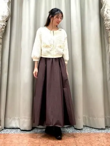 GRACE CONTINENTAL The Banquet eri コーディネート画像