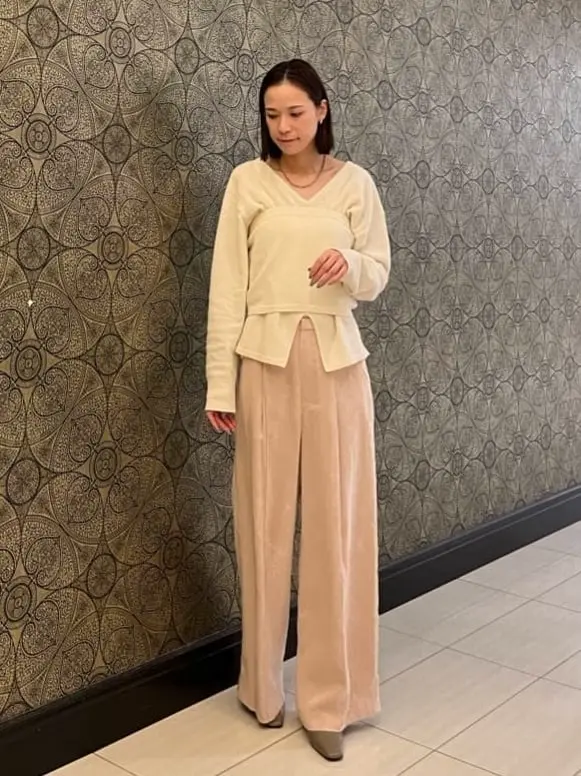 GRACE CONTINENTAL The Banquet 亀田 未希 コーディネート画像