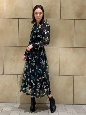 GRACE CONTINENTAL The Banquet 亀田 未希 コーディネート画像