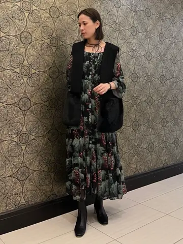 GRACE CONTINENTAL The Banquet 亀田 未希 コーディネート画像