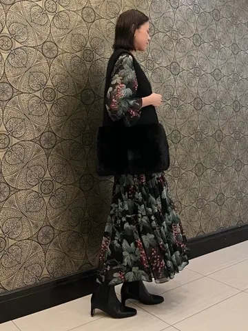 GRACE CONTINENTAL The Banquet 亀田 未希 コーディネート画像