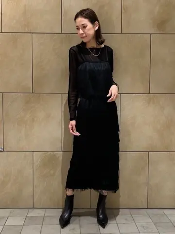 GRACE CONTINENTAL The Banquet 亀田 未希 コーディネート画像