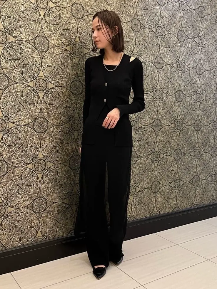 GRACE CONTINENTAL The Banquet 亀田 未希 コーディネート画像