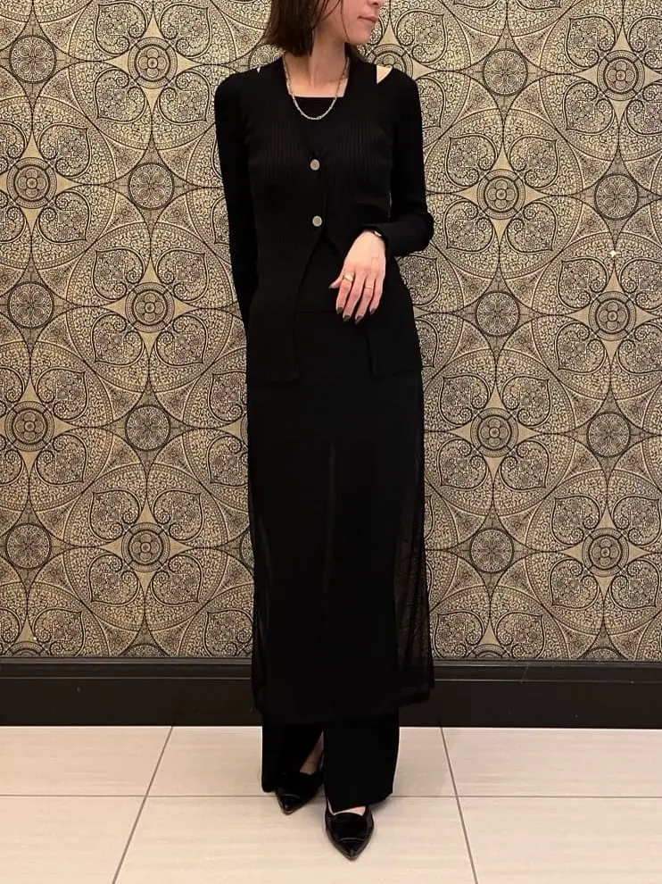 GRACE CONTINENTAL The Banquet 亀田 未希 コーディネート画像