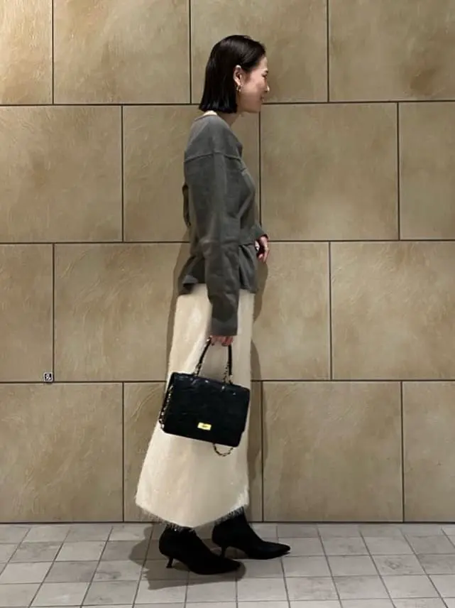 GRACE CONTINENTAL The Banquet 亀田 未希 コーディネート画像