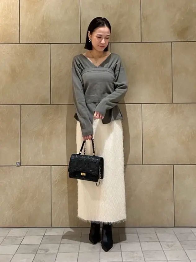 GRACE CONTINENTAL The Banquet 亀田 未希 コーディネート画像