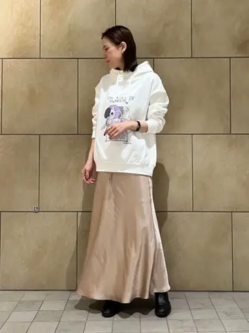 GRACE CONTINENTAL The Banquet 亀田 未希 コーディネート画像