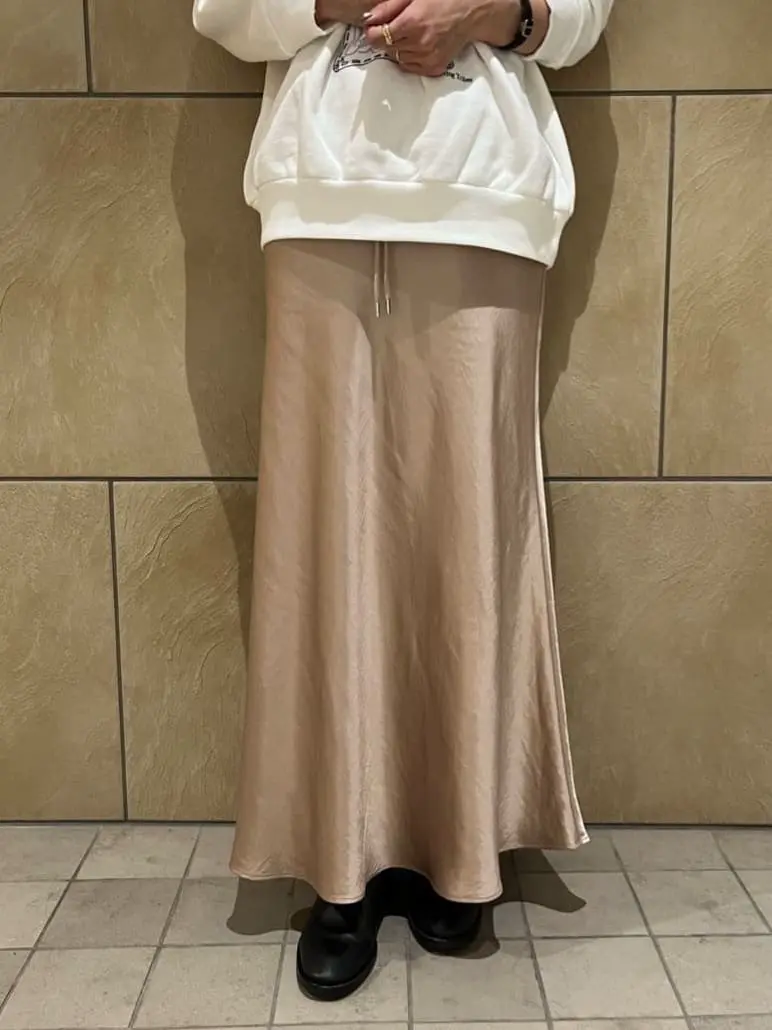 GRACE CONTINENTAL The Banquet 亀田 未希 コーディネート画像