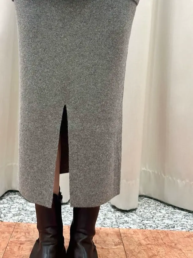 GRACE CONTINENTAL The Banquet 遠藤　みずき コーディネート画像