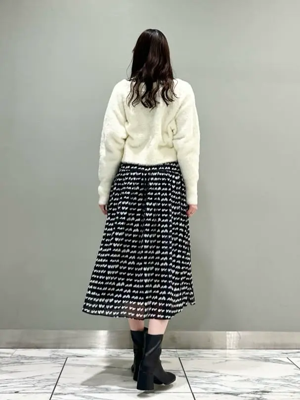 GRACE CONTINENTAL The Banquet 遠藤　みずき コーディネート画像