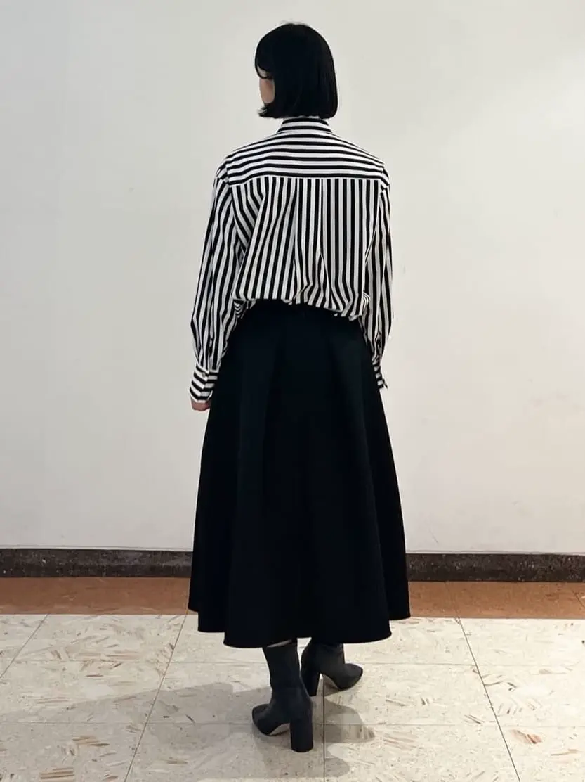 GRACE CONTINENTAL The Banquet yuri コーディネート画像