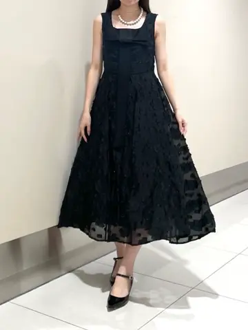 GRACE CONTINENTAL The Banquet Suzuka コーディネート画像