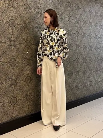 GRACE CONTINENTAL The Banquet 亀田 未希 コーディネート画像