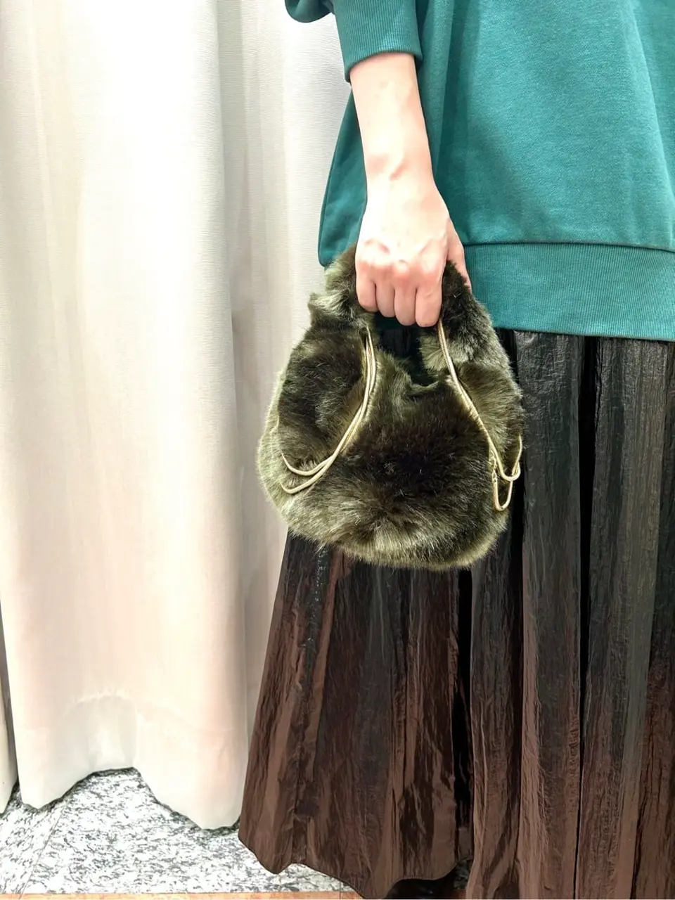 GRACE CONTINENTAL The Banquet eri コーディネート画像