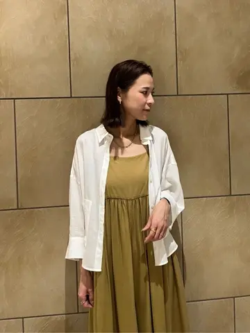 GRACE CONTINENTAL The Banquet 亀田 未希 コーディネート画像