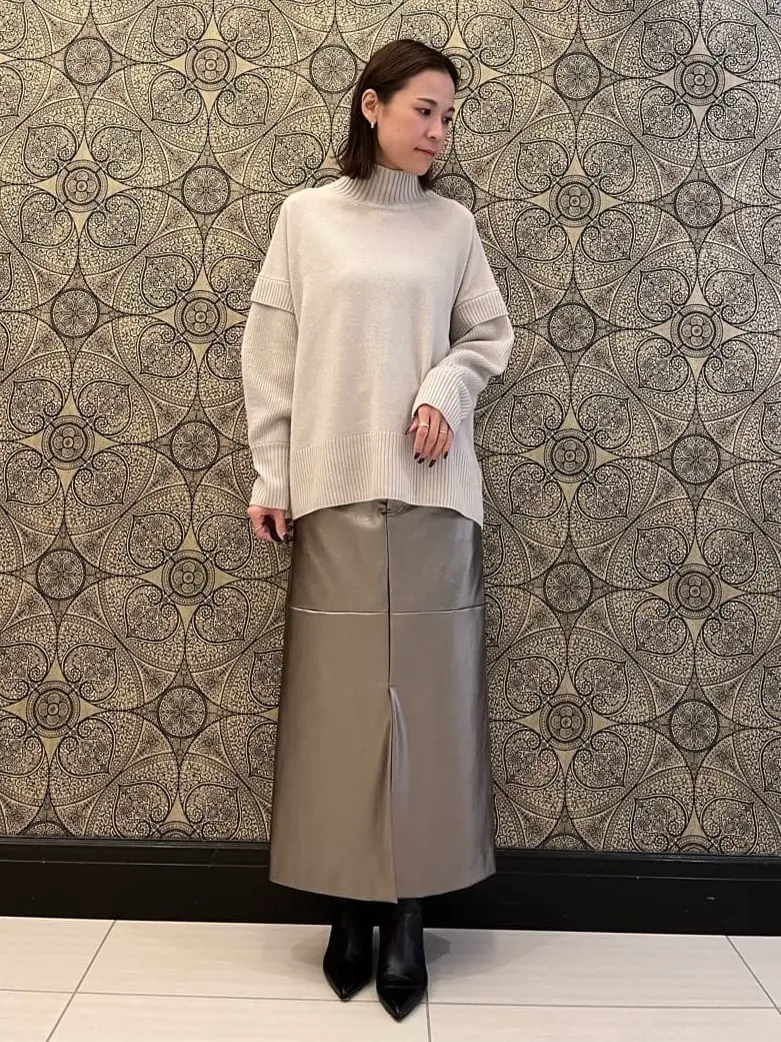 GRACE CONTINENTAL The Banquet 亀田 未希 コーディネート画像