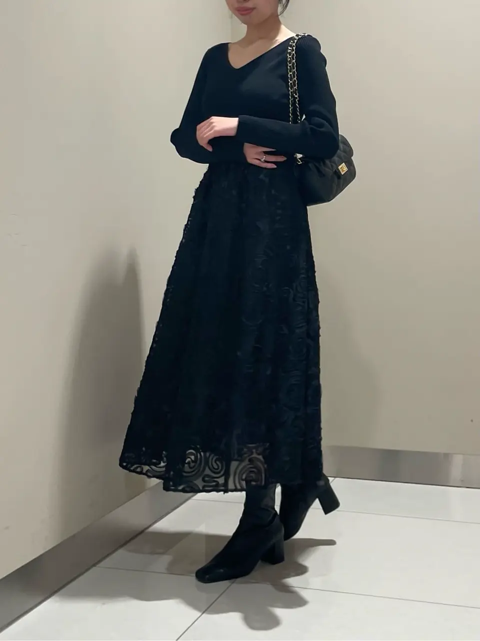 【最終値下げ】→美品　GRACE CONTINENTAL ワンピース テープ刺繍ニットワンピース / GRACE CONTINENTAL | GRACE