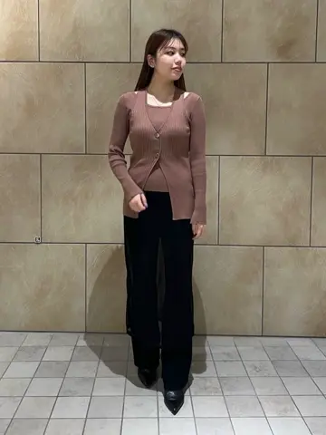 GRACE CONTINENTAL The Banquet 赤坂 梨来 コーディネート画像