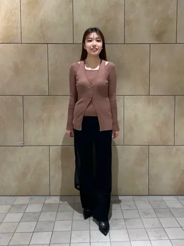 GRACE CONTINENTAL The Banquet 赤坂 梨来 コーディネート画像