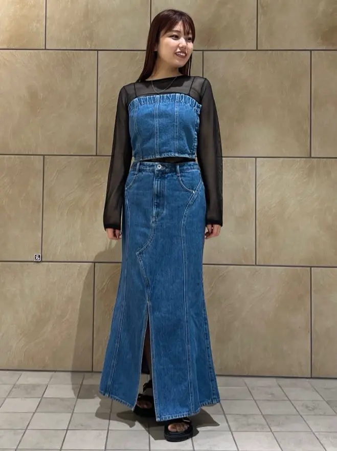 GRACE CONTINENTAL The Banquet 赤坂 梨来 コーディネート画像