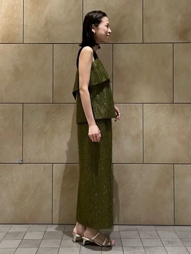 GRACE CONTINENTAL The Banquet 亀田 未希 コーディネート画像