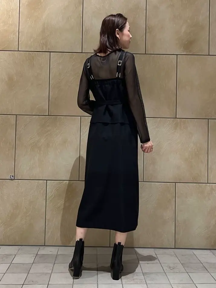 GRACE CONTINENTAL The Banquet 亀田 未希 コーディネート画像