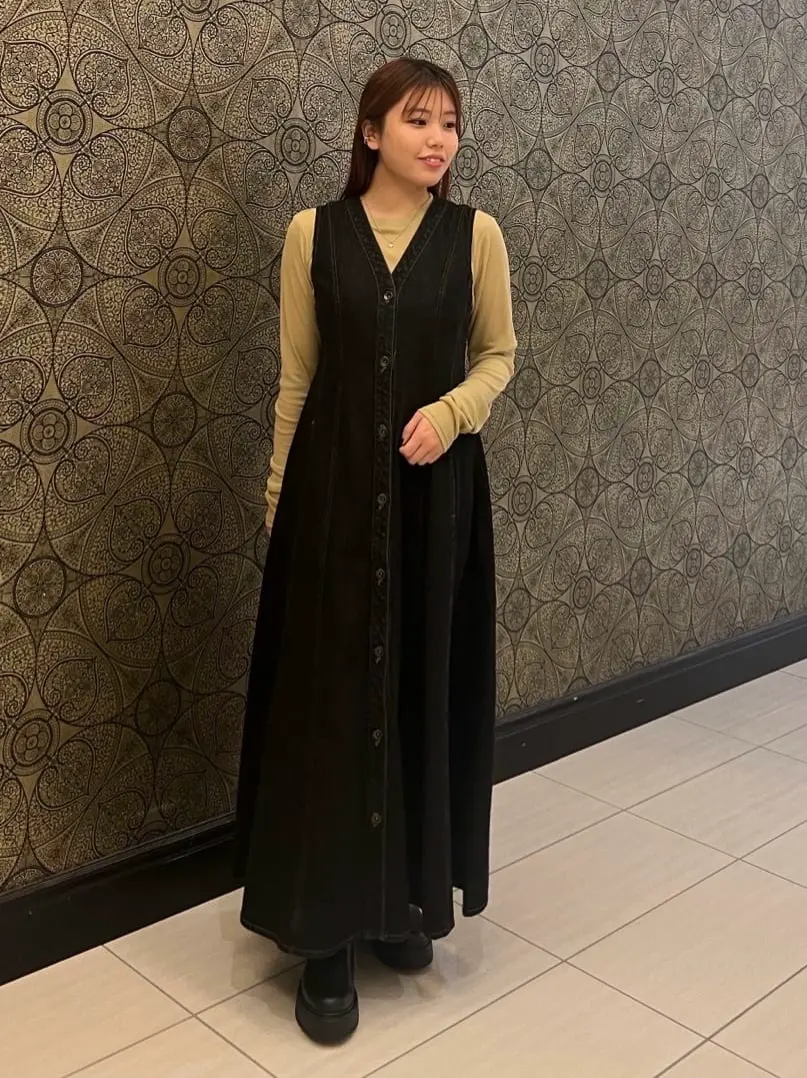 GRACE CONTINENTAL The Banquet 赤坂 梨来 コーディネート画像