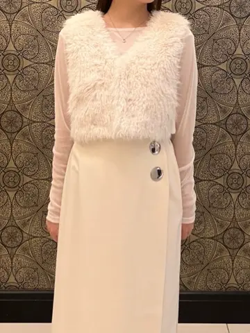 GRACE CONTINENTAL The Banquet 赤坂 梨来 コーディネート画像