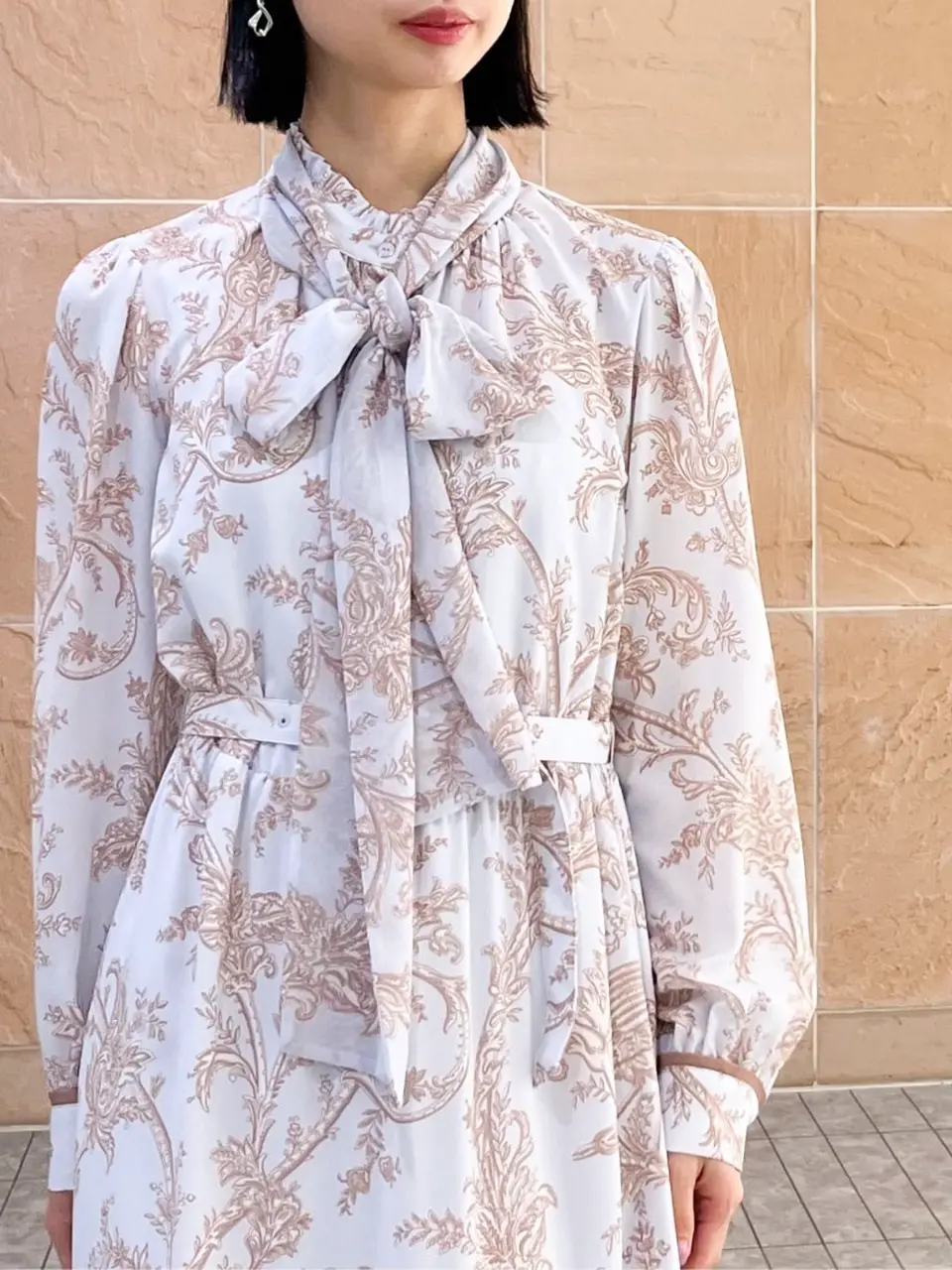 GRACE CONTINENTAL The Banquet yuri コーディネート画像